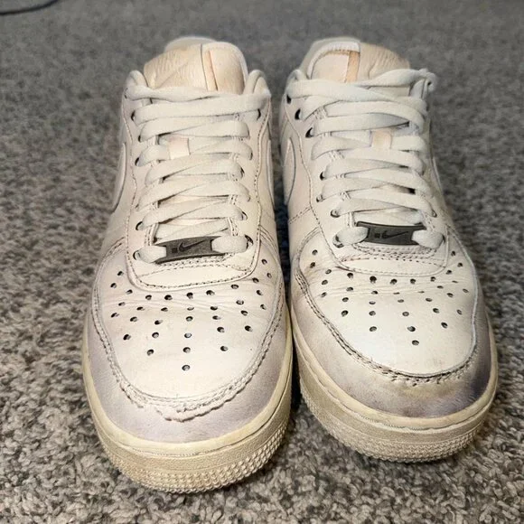 Nike Air Force 1 Low Dirty Triple White SWOOSH Size 10.5 - Picture 2 of 9